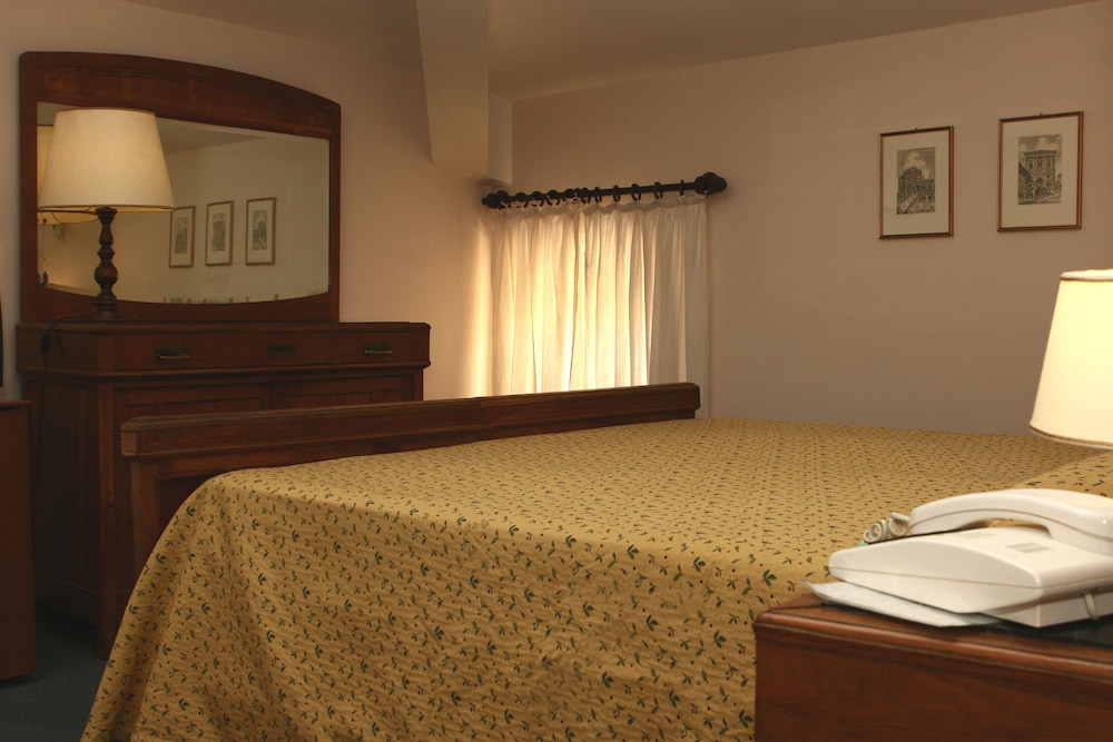 Single Room photo 1