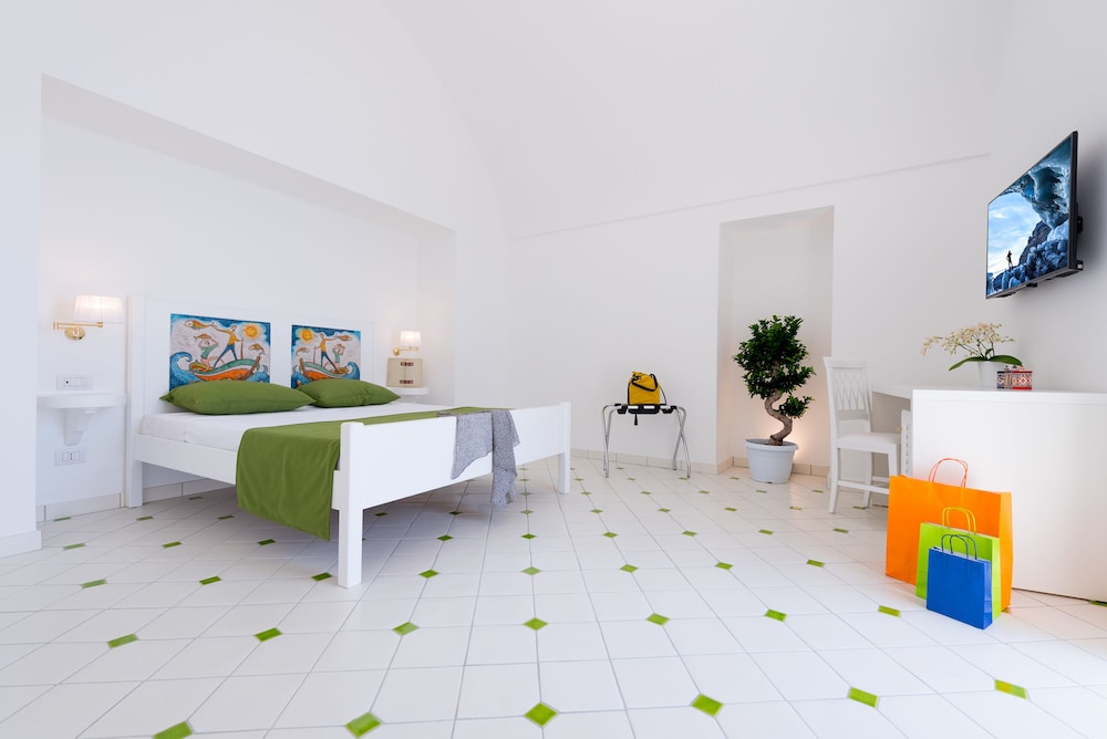 Superior Triple Room, Sea View