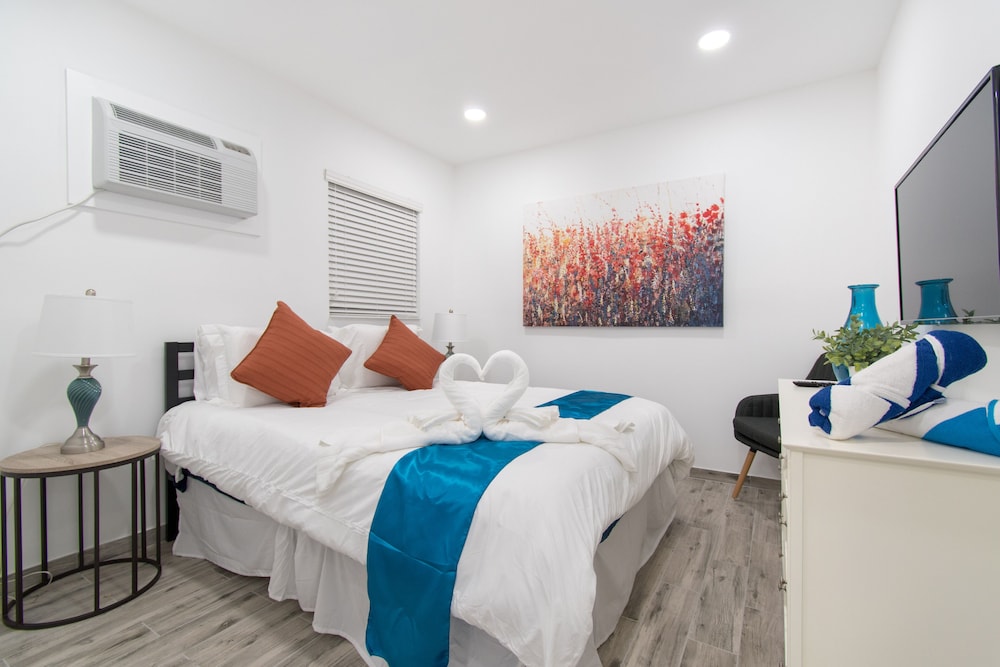 Apartment (2)