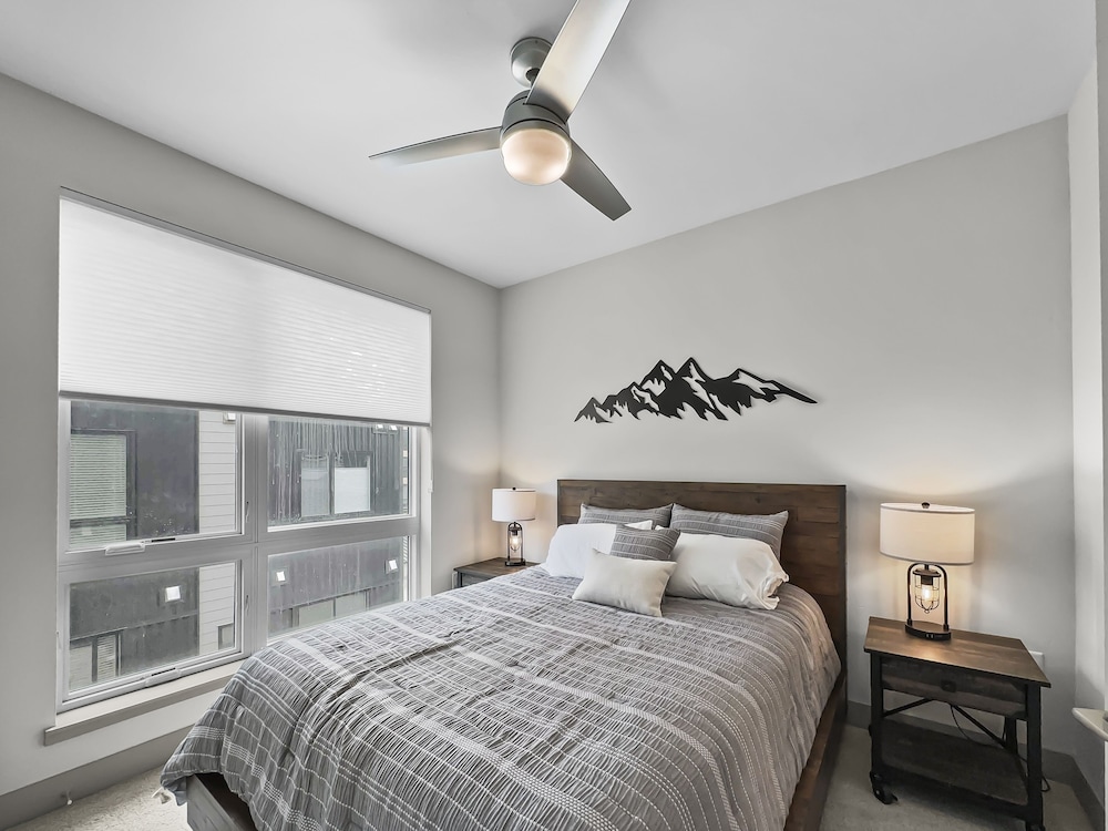 Townhome, 2 Bedrooms photo 3