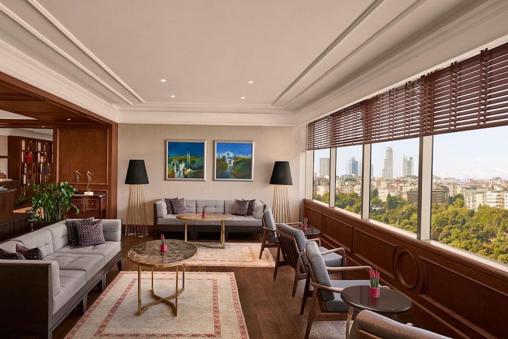 Presidential Suite, 1 King Bed with Sofa bed