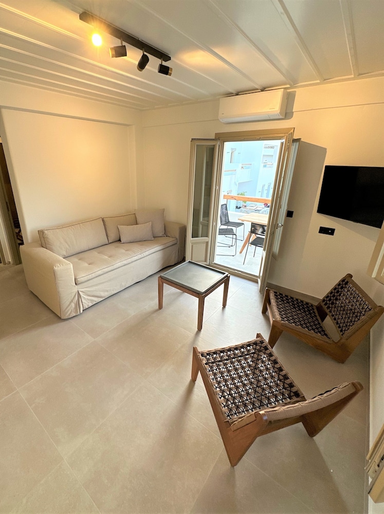 Comfort Suite, Multiple Beds photo 3