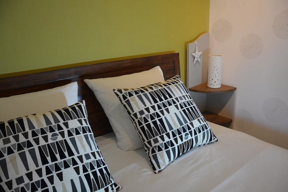 Comfort Double Room, Non Smoking (Menthe) photo 1