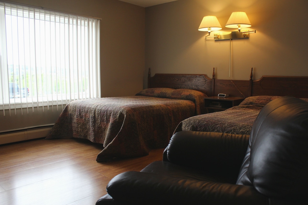 Standard Room, 2 Double Beds