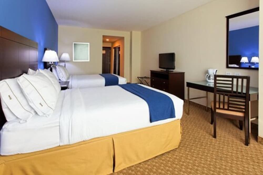 Double Room, 2 Double Beds