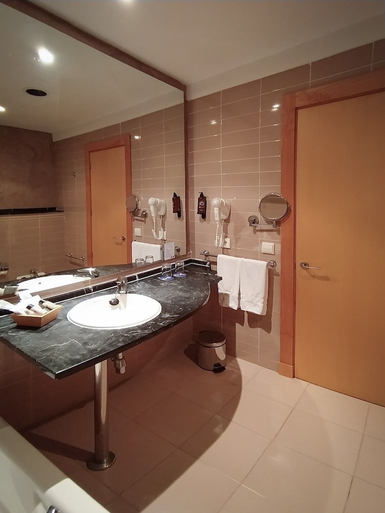 Triple Room (3 adultos) - Photo 6