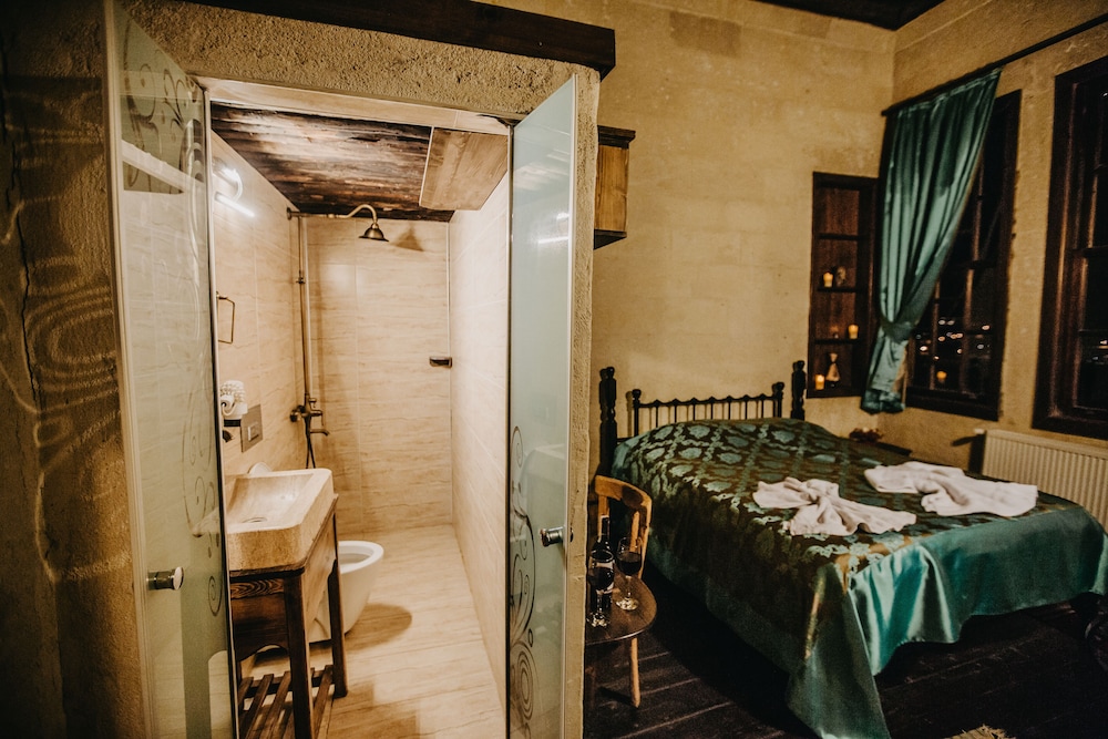 Classic Double Room, City View photo 2