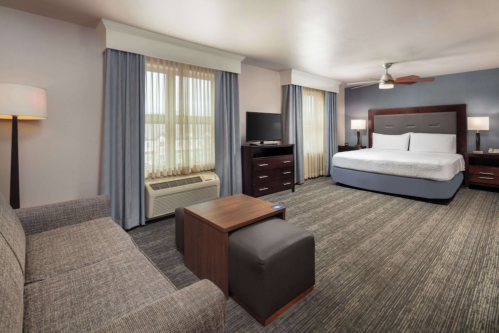 Studio Suite, 1 King Bed, Non Smoking - Photo 1