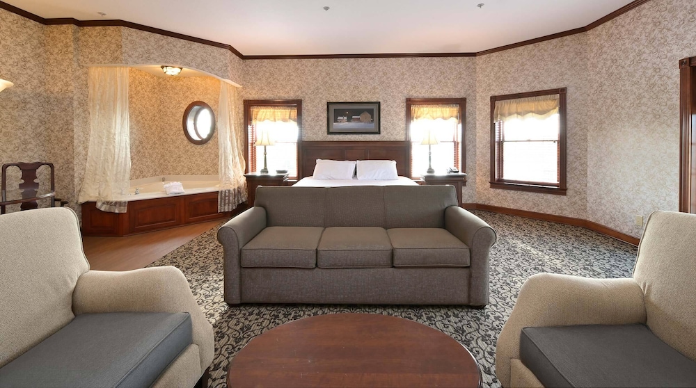 Executive Suite photo 2