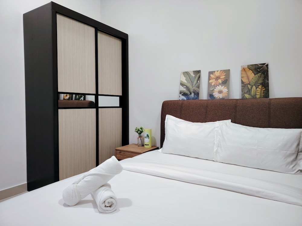 Standard Apartment, 2 Bedrooms, City View