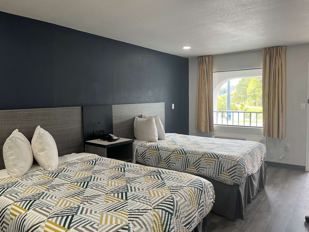 Deluxe Room, 2 Double Beds, Non Smoking photo 2