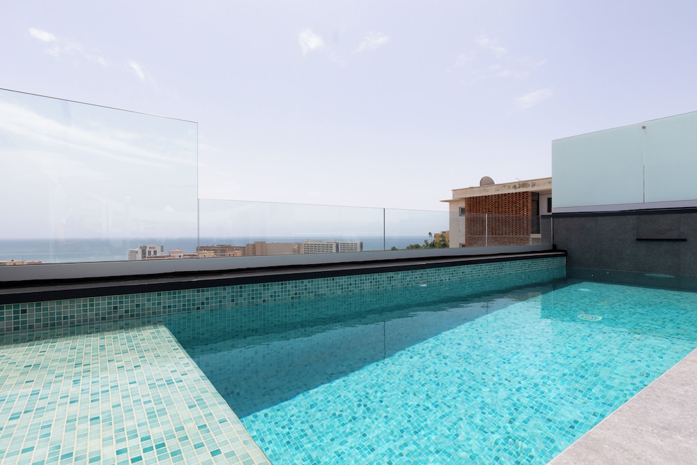 Premium Townhome, 3 Bedrooms, Private Pool, Sea View