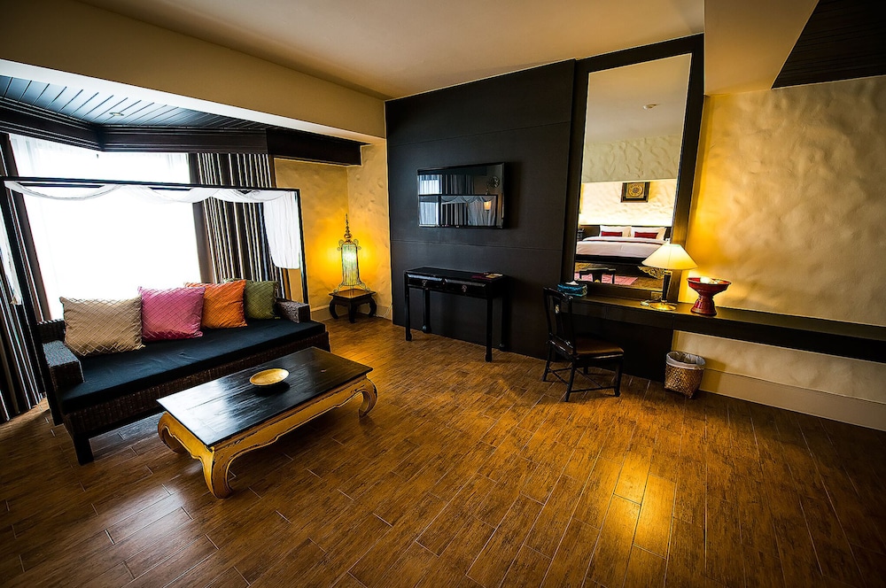 Executive Room photo 2