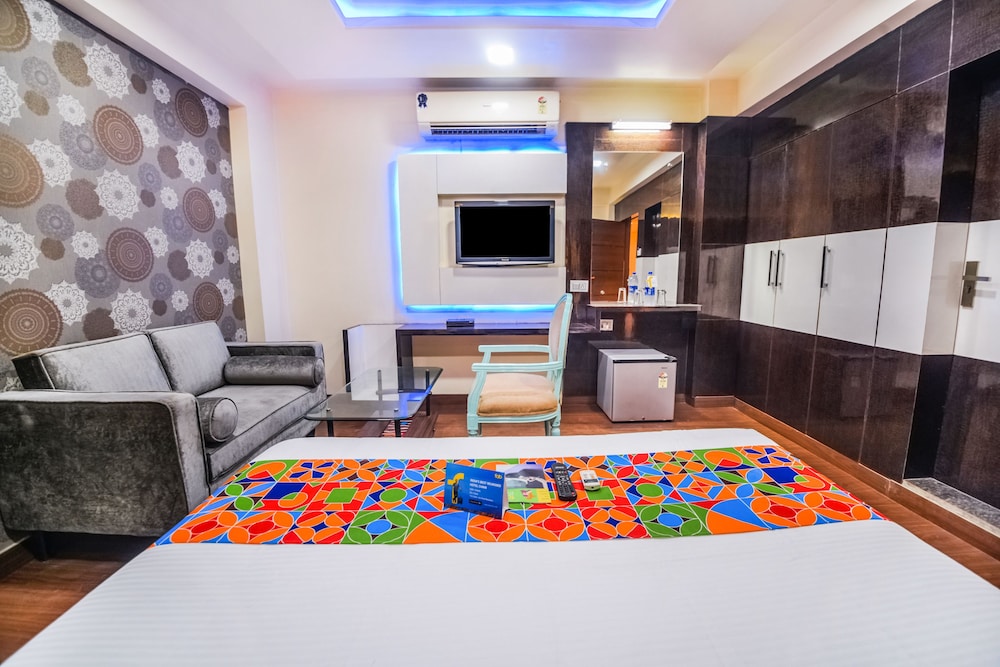 Deluxe Room, 1 Bedroom, Refrigerator