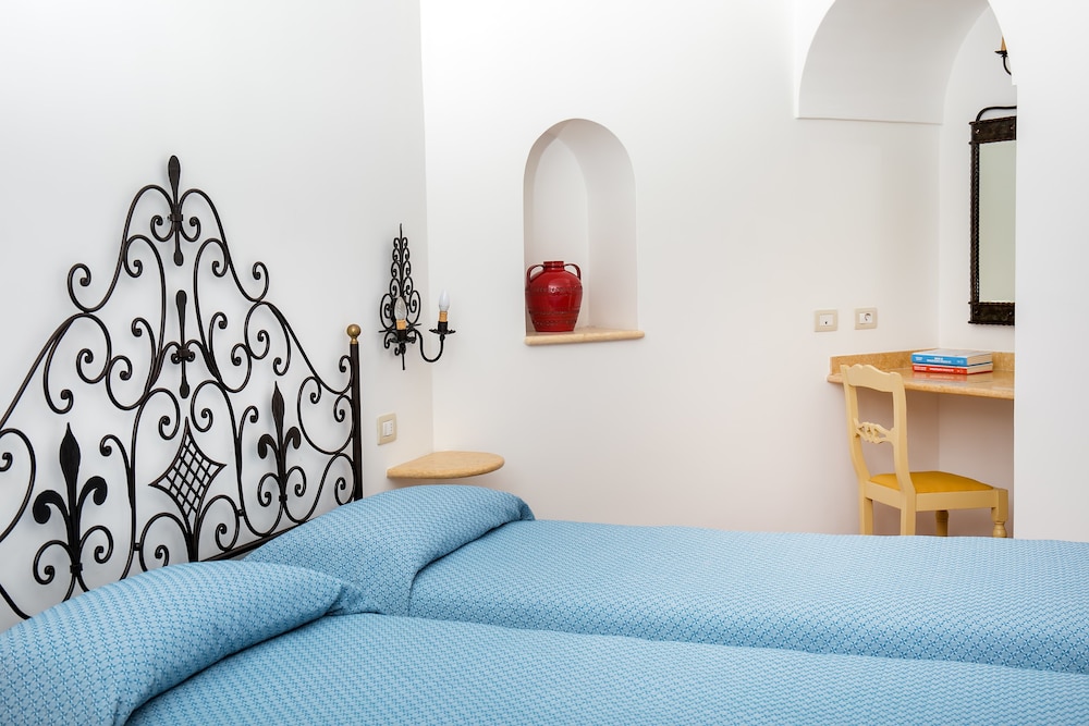 Superior Double Room, Terrace, Sea View photo 3
