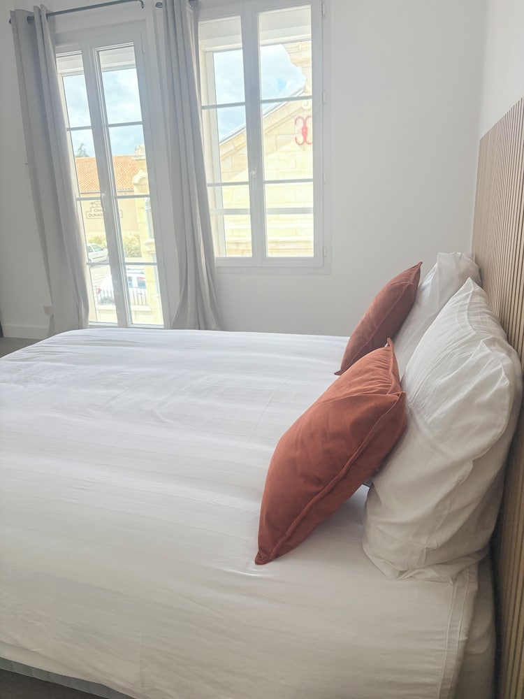 Comfort Double Room, City View