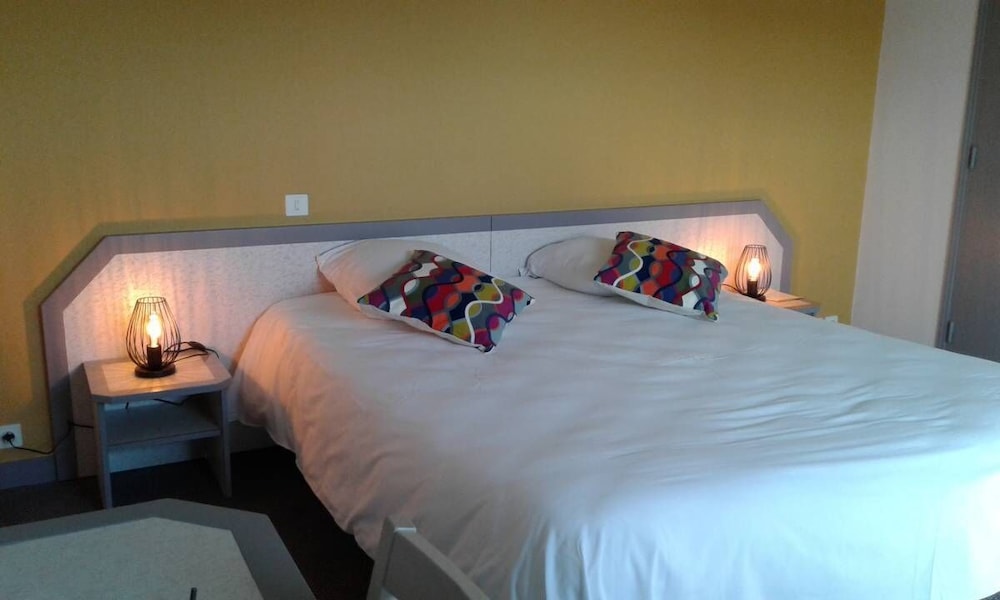 Triple Room, Garden View - Photo 3