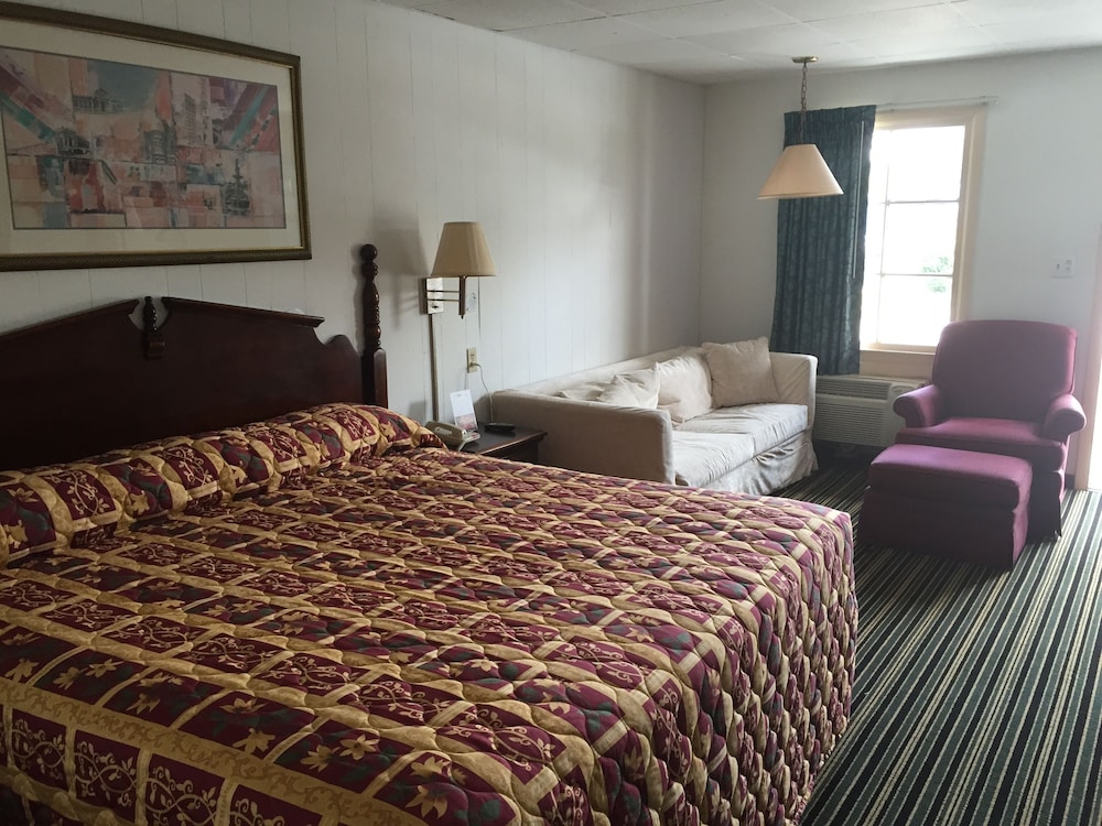 Standard Room, 1 King Bed photo 1