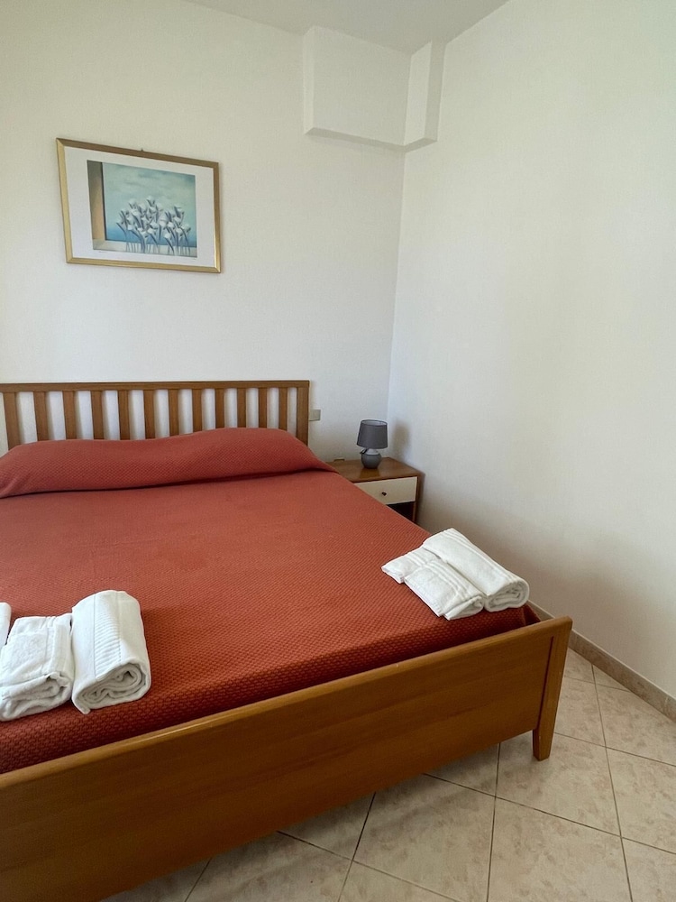 Classic Room, Balcony, Partial Sea View photo 1