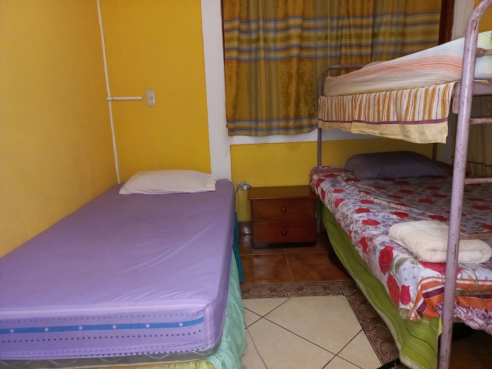 Basic Triple Room photo 1