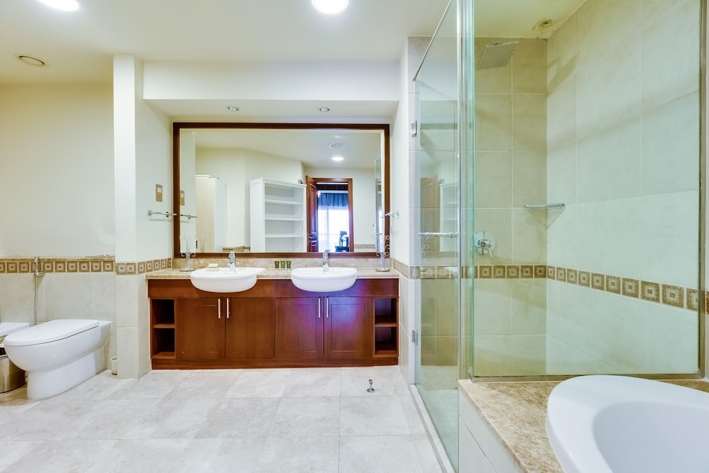 Family Apartment, City View photo 3