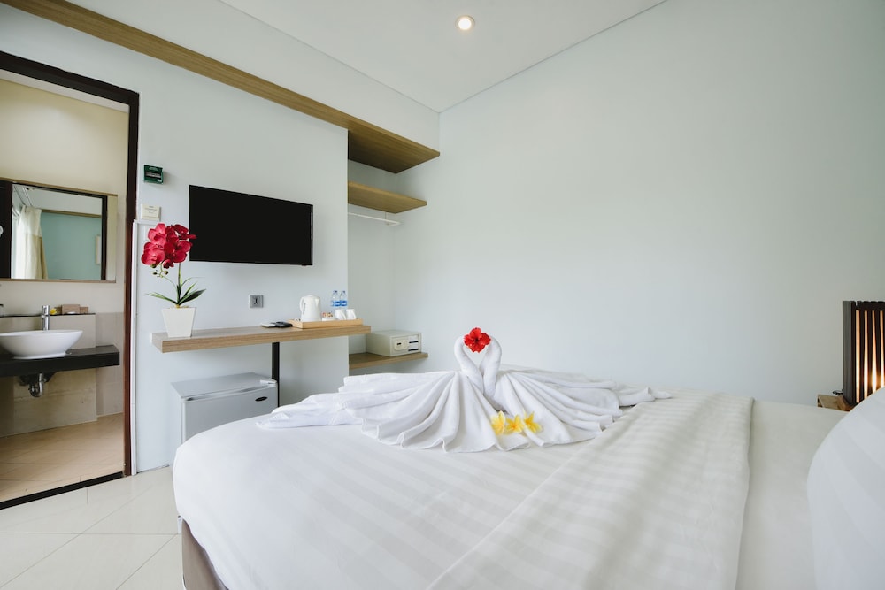 Cozy Double Bedroom photo 1