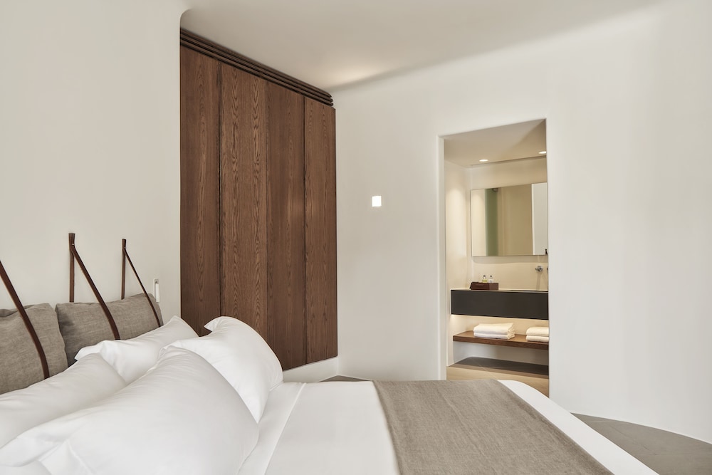 Standard Double or Twin Room - Photo 1