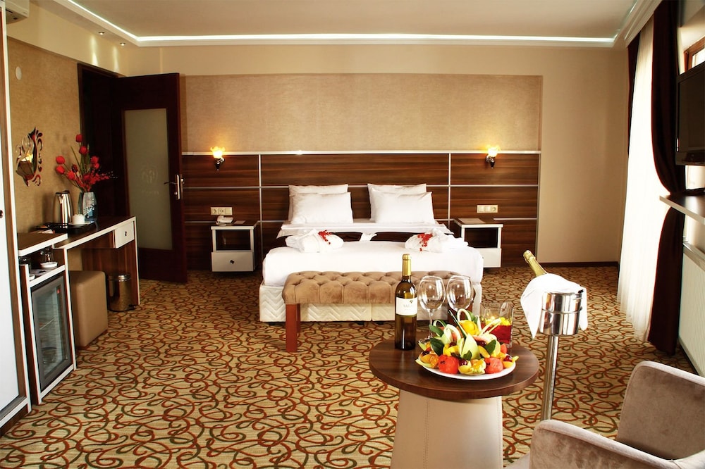 Suite photo 1