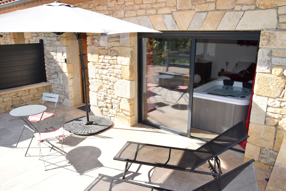 Romantic Cottage, Hot Tub (L'Étoile Spa) - Photo 5