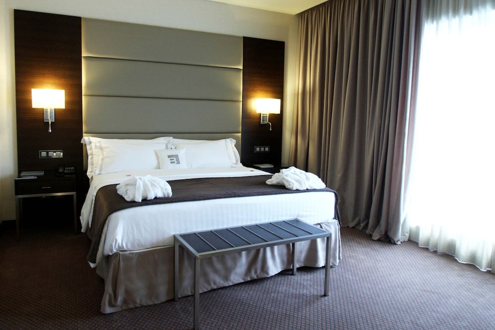Superior Deluxe with Jacuzzi