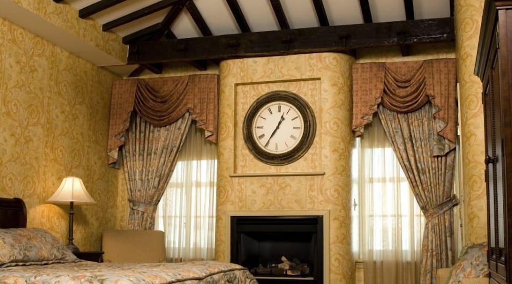 Superior Room, 1 King Bed