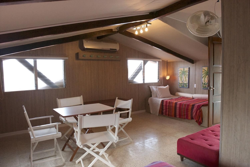 Comfort Quadruple Room (Casa Congo) photo 3