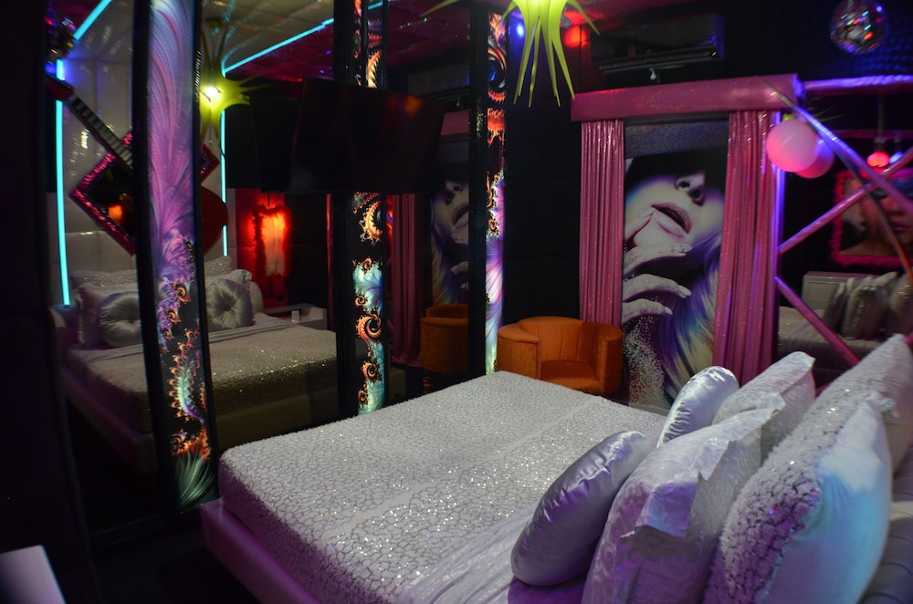 Executive Double Room (Fashionista) photo 2