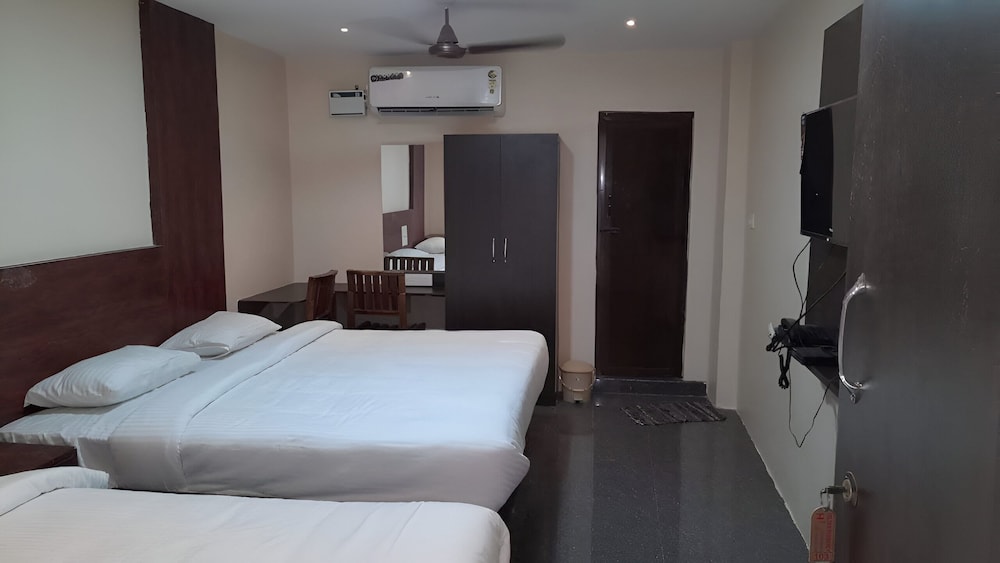 Deluxe Single Room