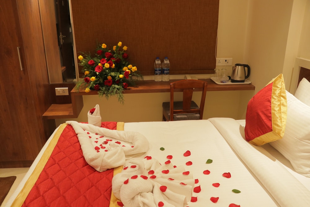 Standard Double Room, 1 Queen Bed, Smoking photo 3