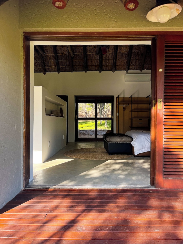 Luxury Room photo 2