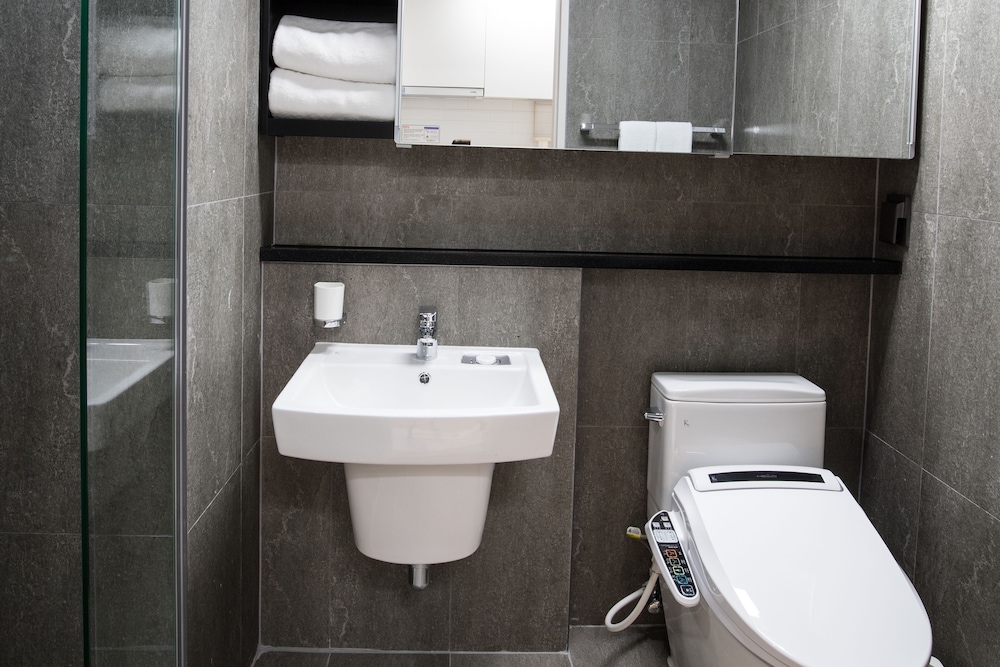 Standard Double Room, Lake View - Photo 5