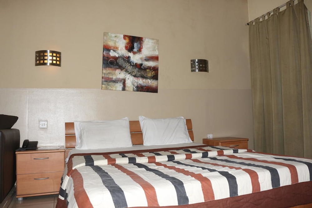 Standard Room photo 3