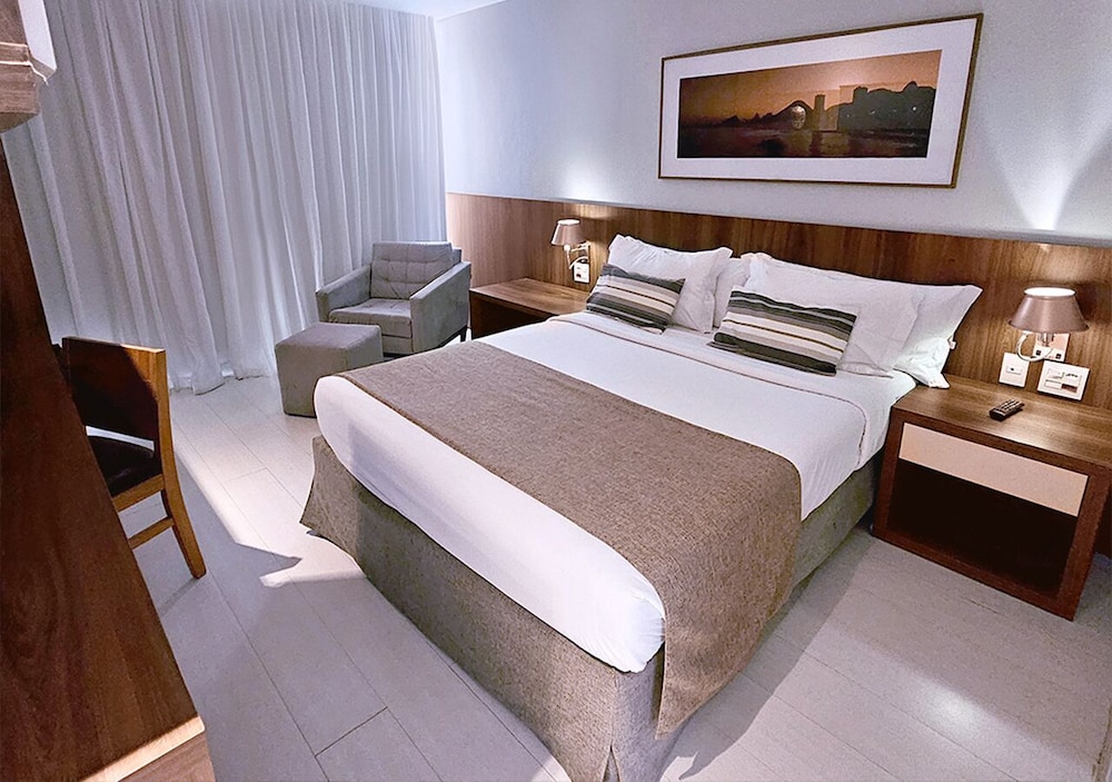 Master Double Room with Side Sea View