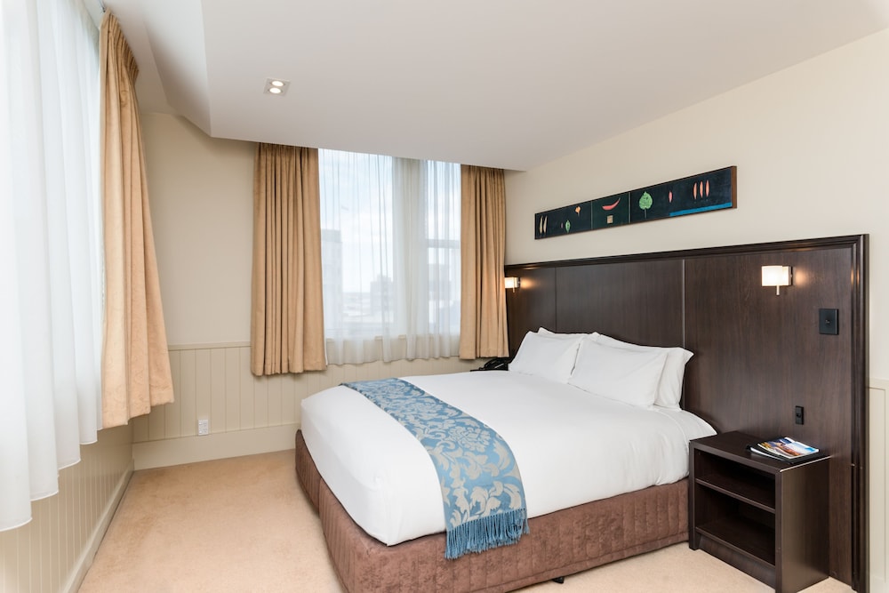 Executive Suite, 2 Bedrooms - Photo 6
