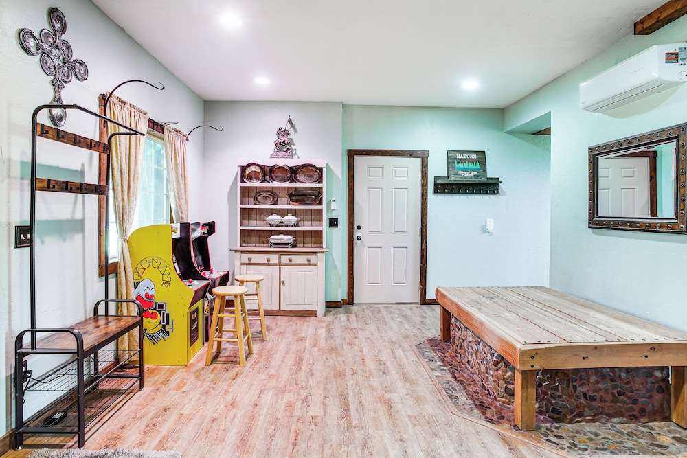 House (5 Bedrooms) photo 2