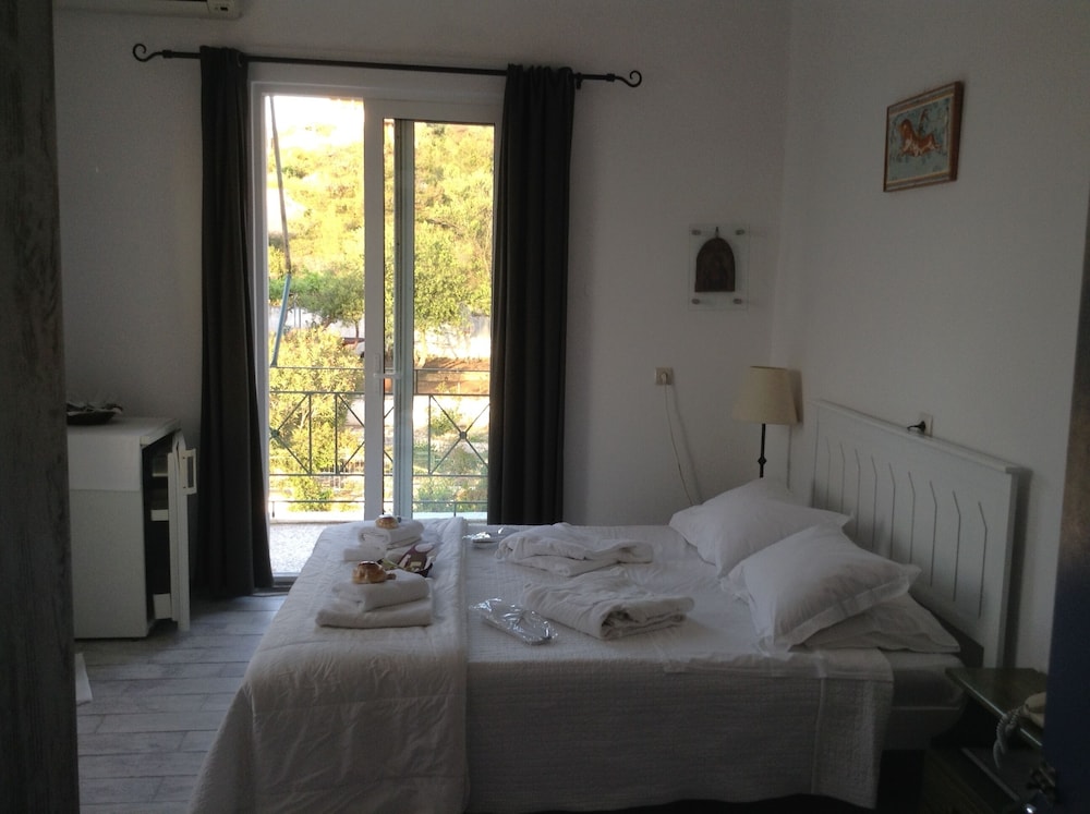 Single Room photo 3