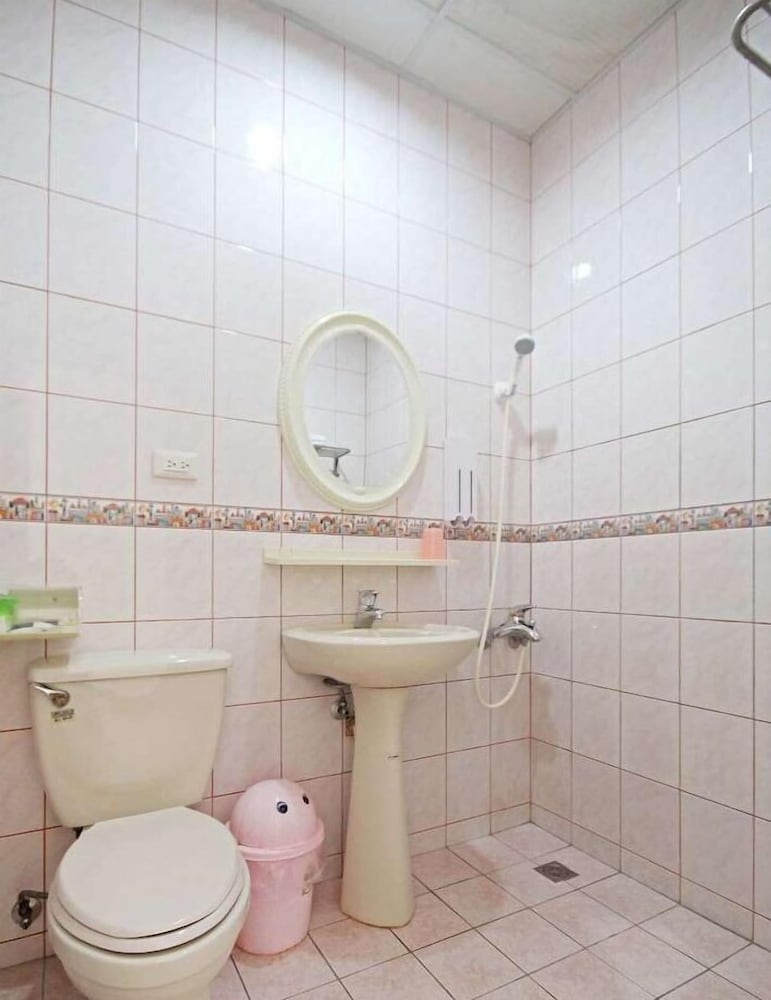 Standard Triple Room photo 3