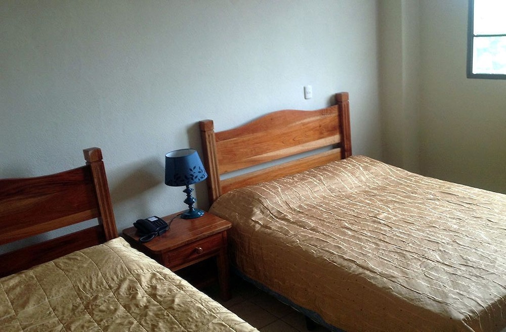 Standard Triple Room, Multiple Bedrooms, City View photo 1
