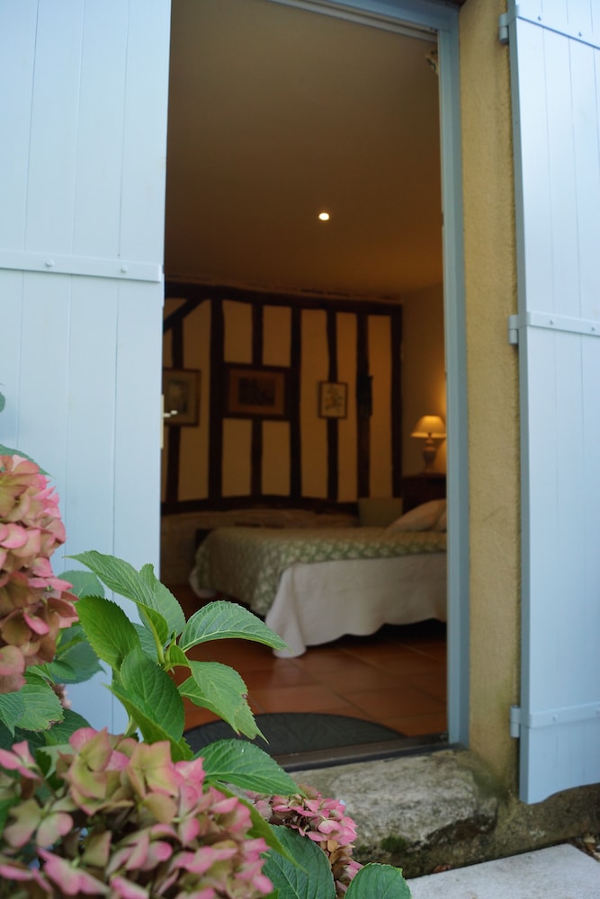 Double Room, Garden Area (Chambre Verte) photo 1