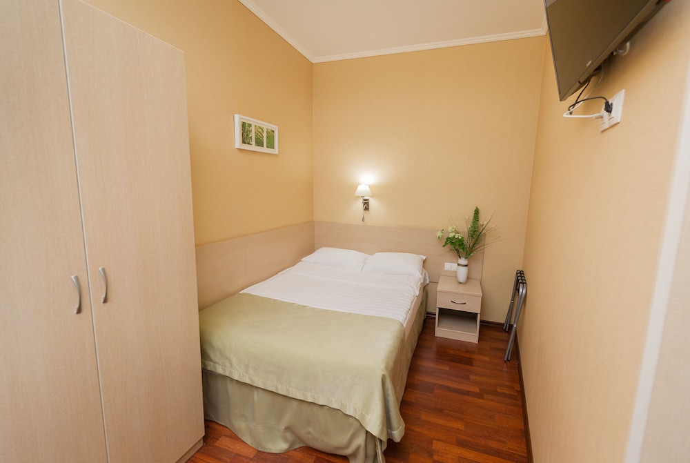 Economy Room, 1 Twin Bed, No Windows photo 1