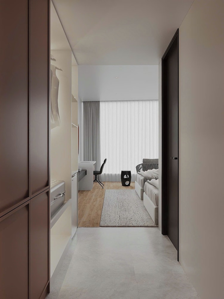 Deluxe Double or Twin Room, Balcony