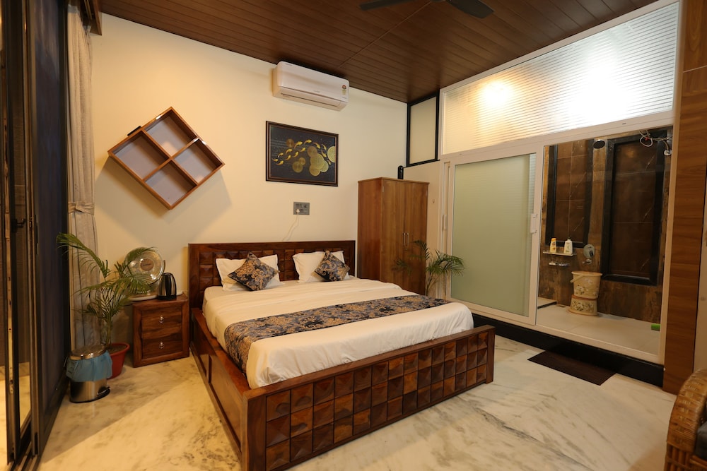 Luxury Room photo 2