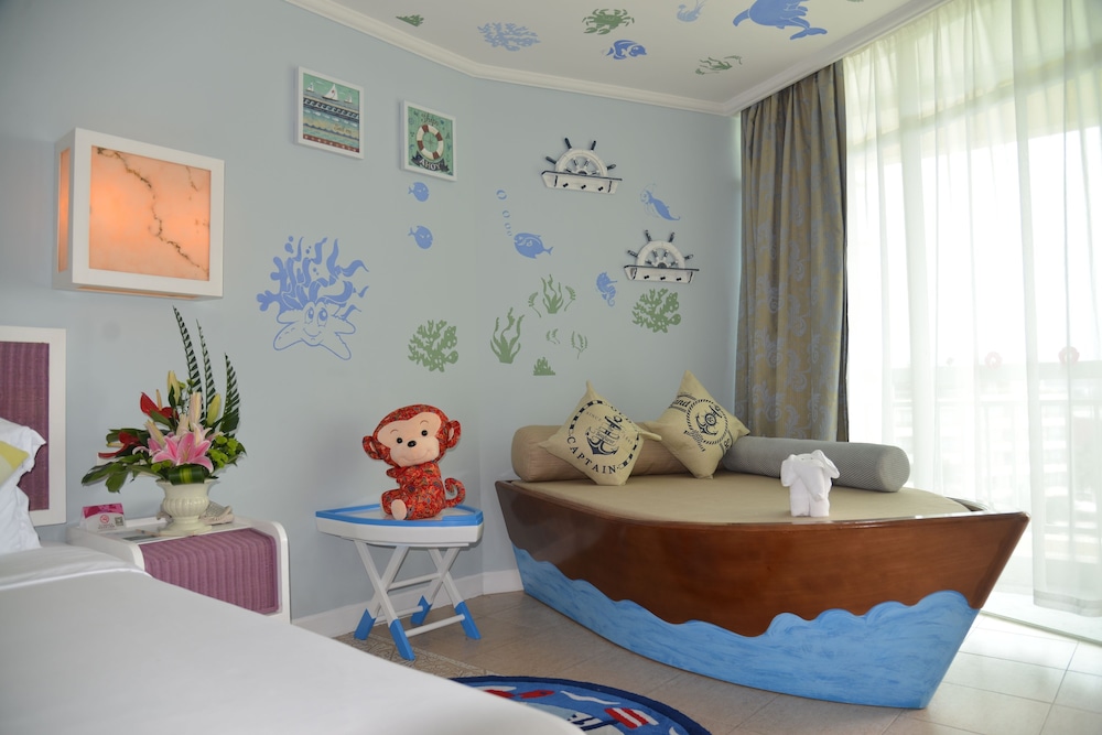 Family Room, Sea View photo 2
