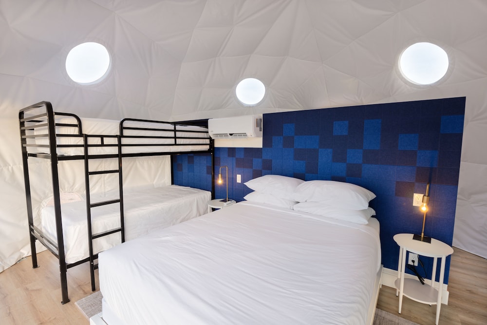 Glamping Family Dome